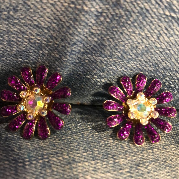 Betsey Johnson Jewelry - (NWOT)Betsey Johnson Stud Earrings